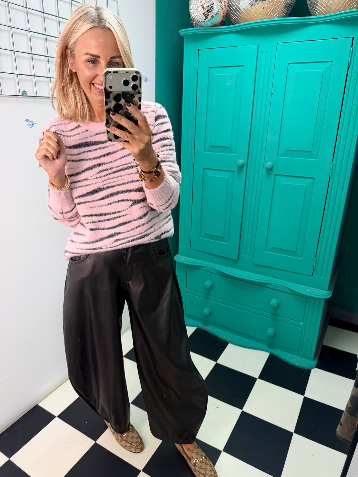 Soft touch Zebra jumper Pink Special buy