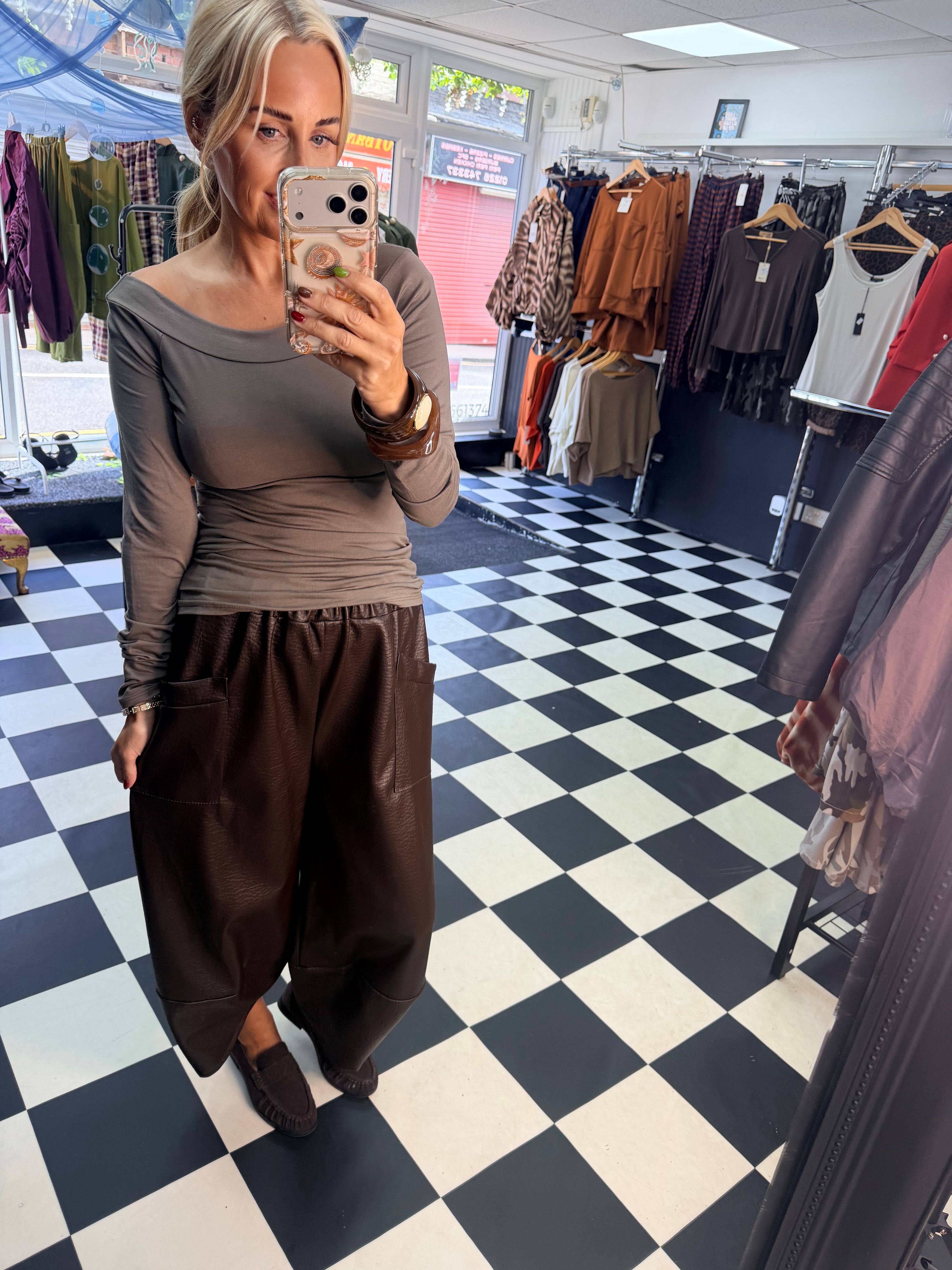 Slash Neck Basic Top Taupe