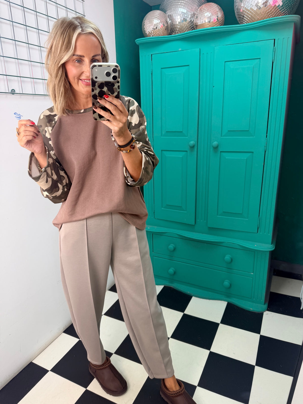 Classy Jogger Taupe