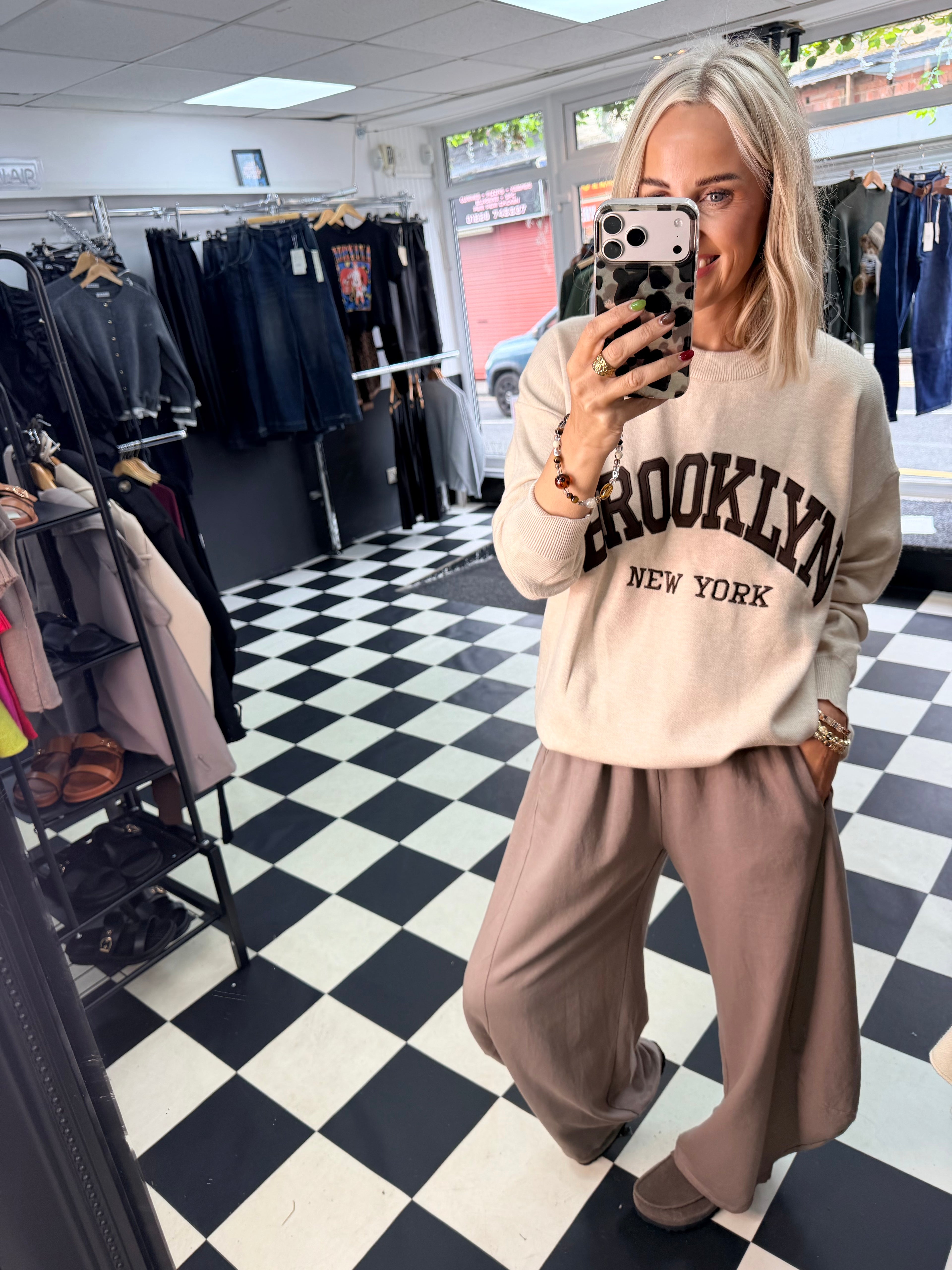 Brooklyn NY jumper - Cream