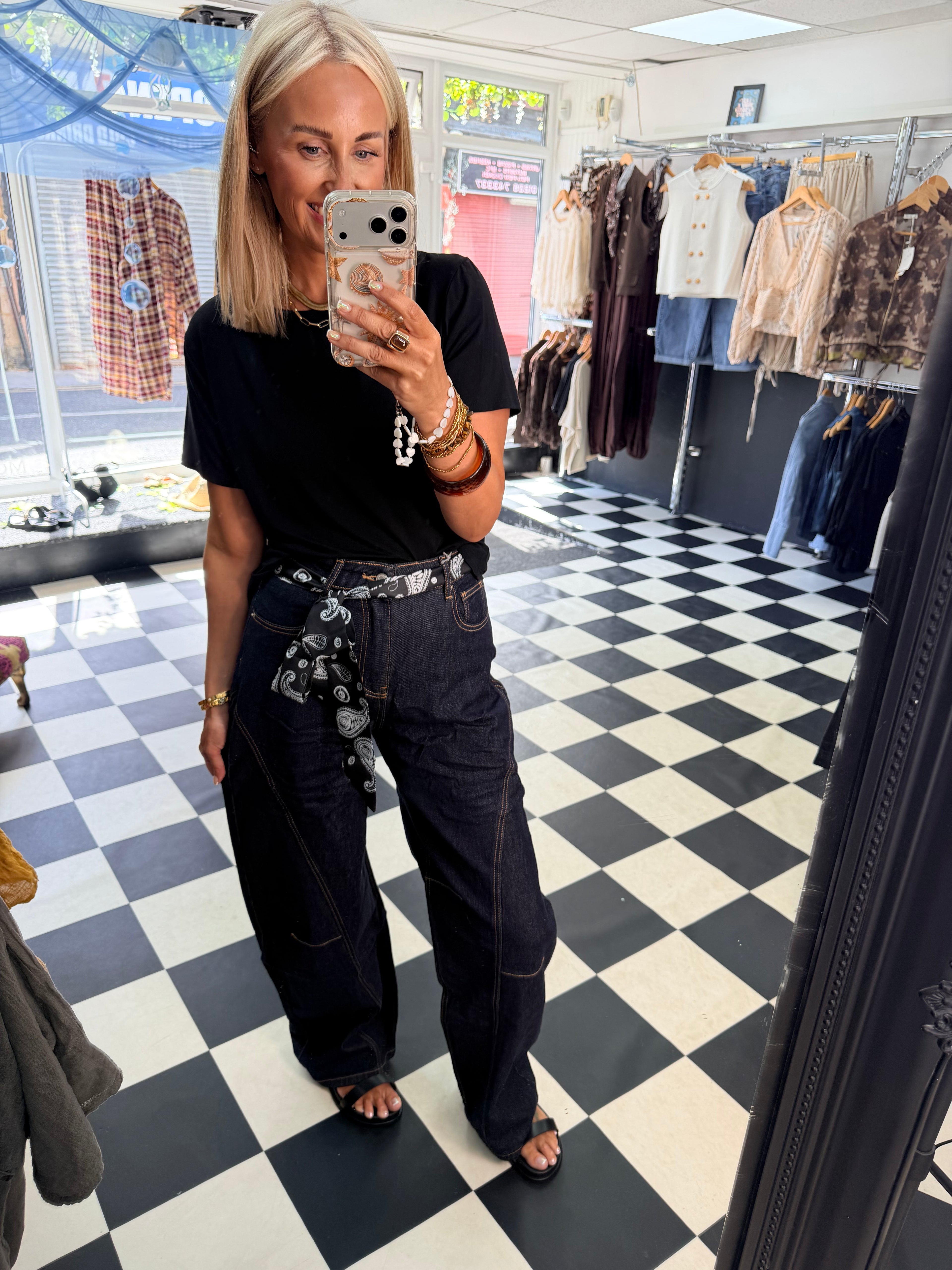 Bandana Barrel Jeans