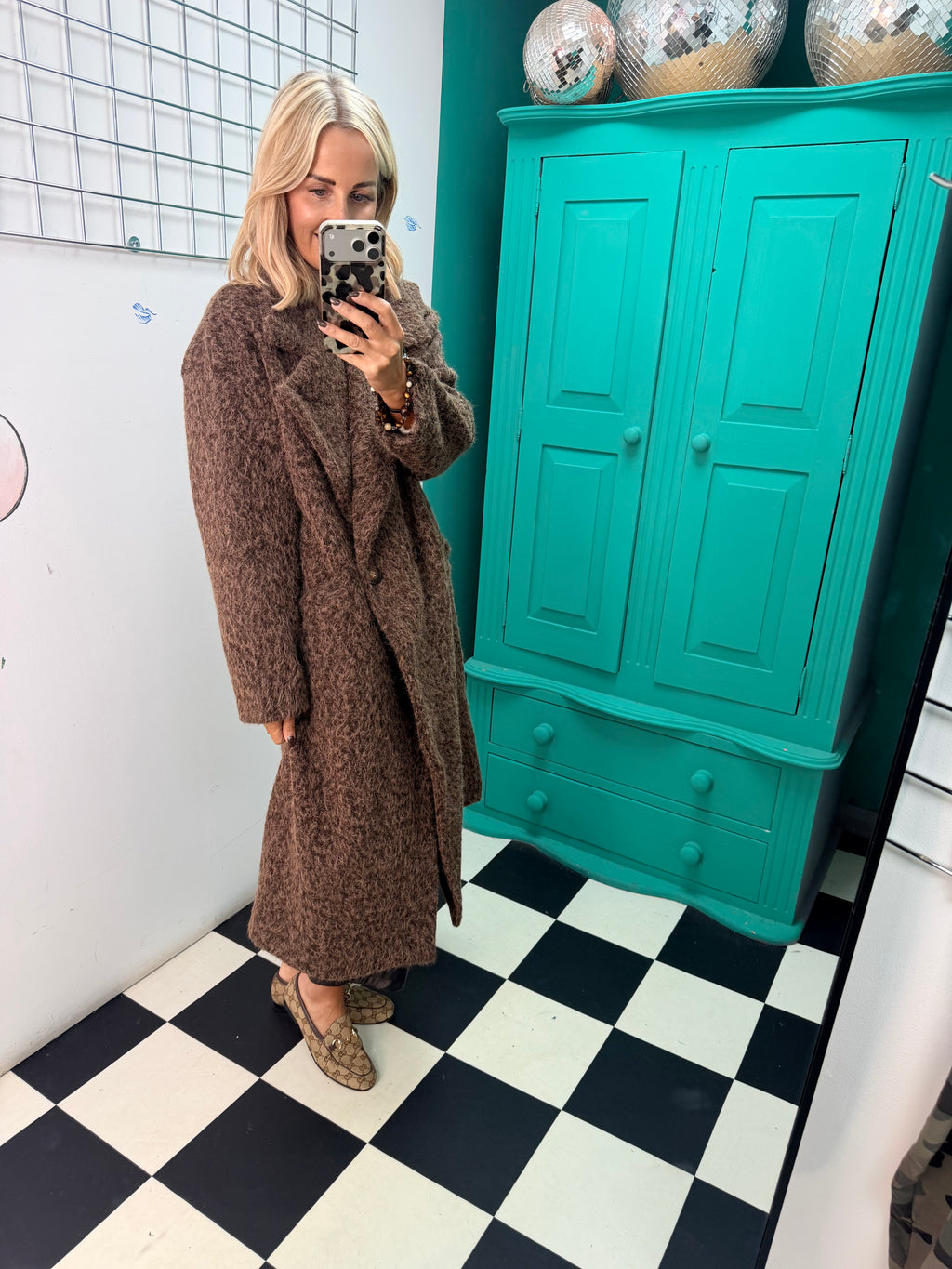 Oversized cosy knit coat - chocolate