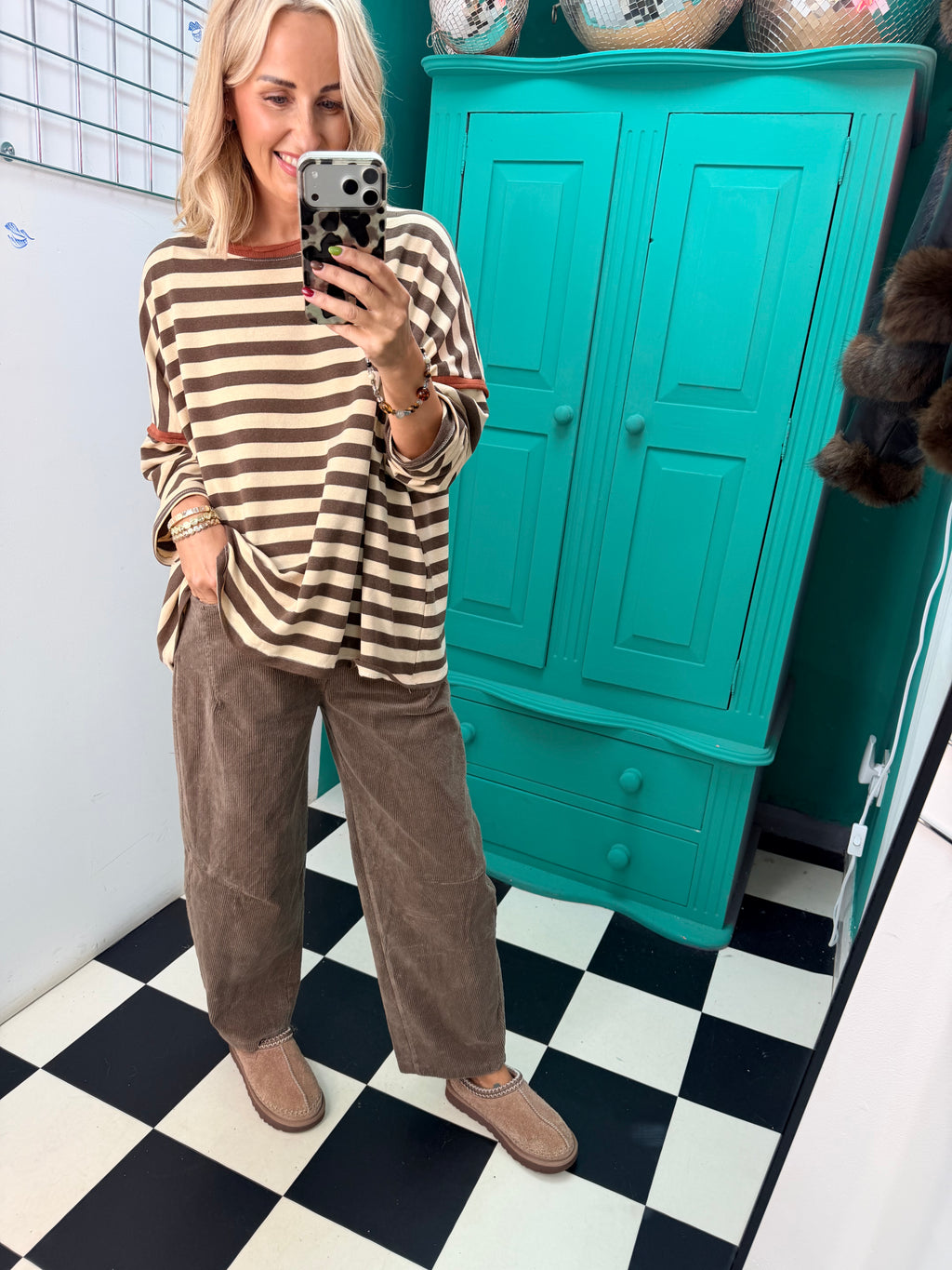 The Sunday stripe - Mocha and Chocolate