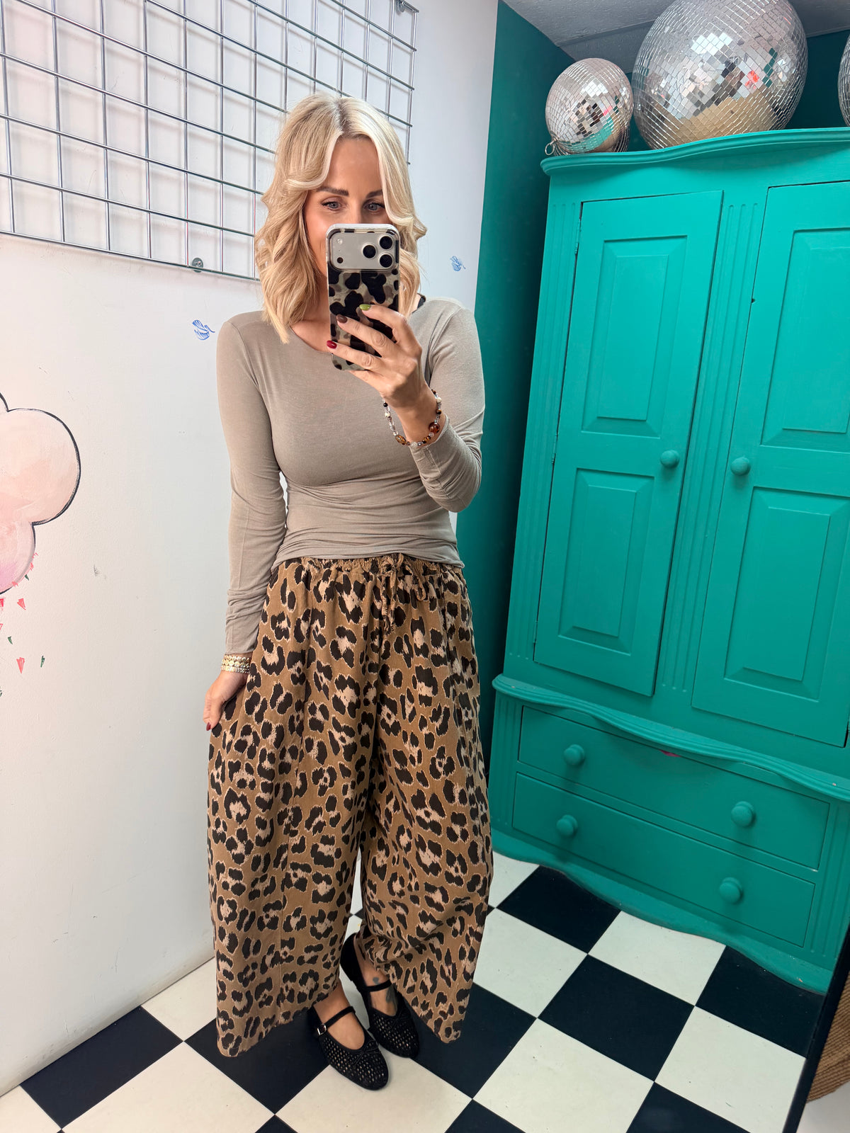 Leopard wide barrel trousers - Camel