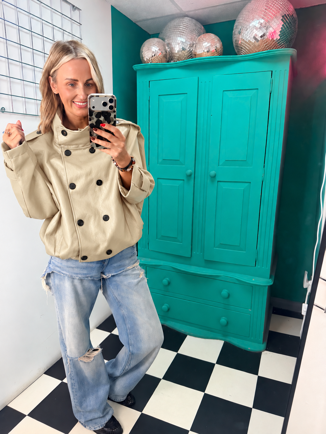 The Indie Luxe Jacket Cream Pre Order