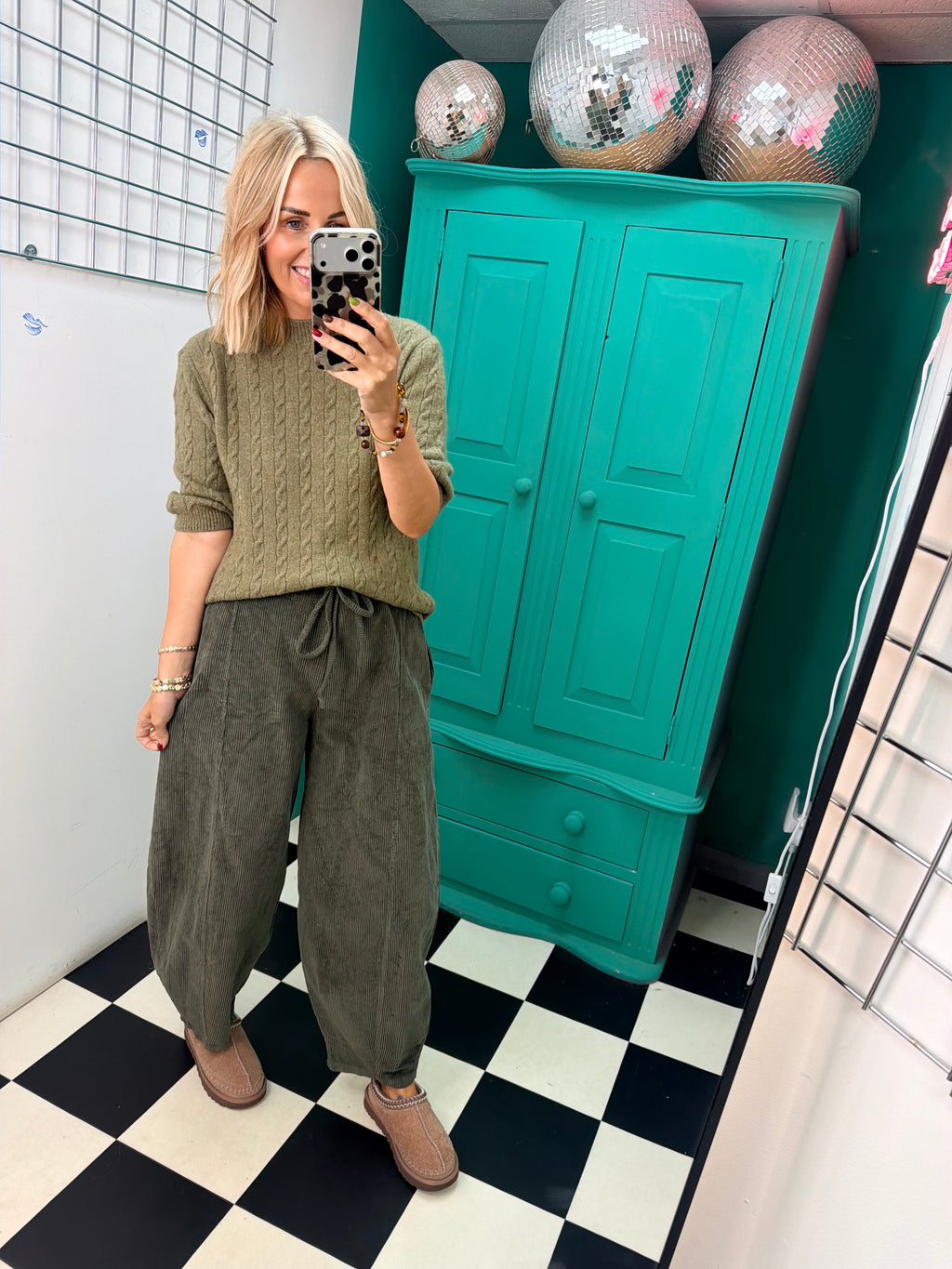 Boston Barrel leg Trousers Khaki