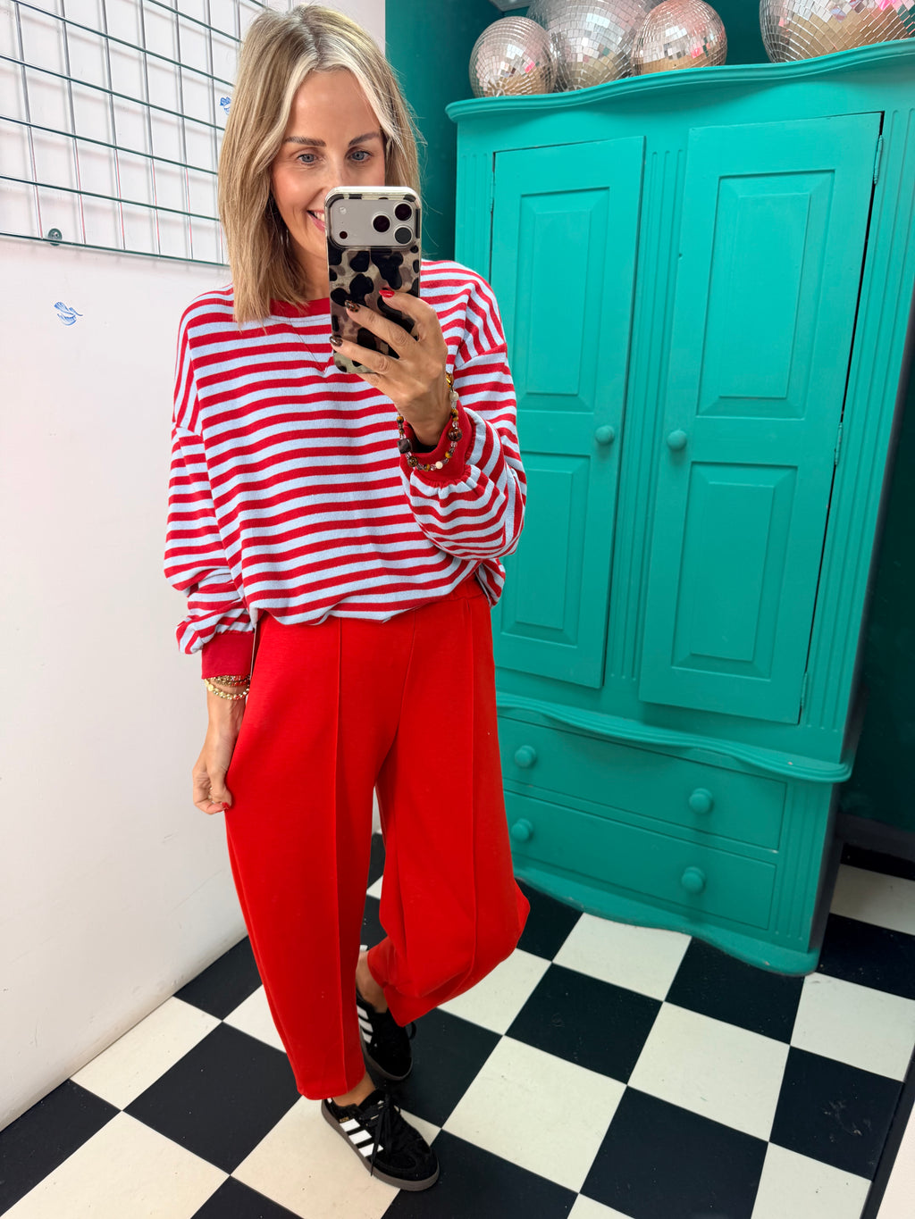 Classy Jogger Red