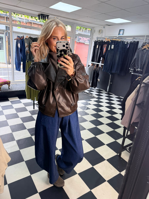 Barrel Leg Denim Jean
