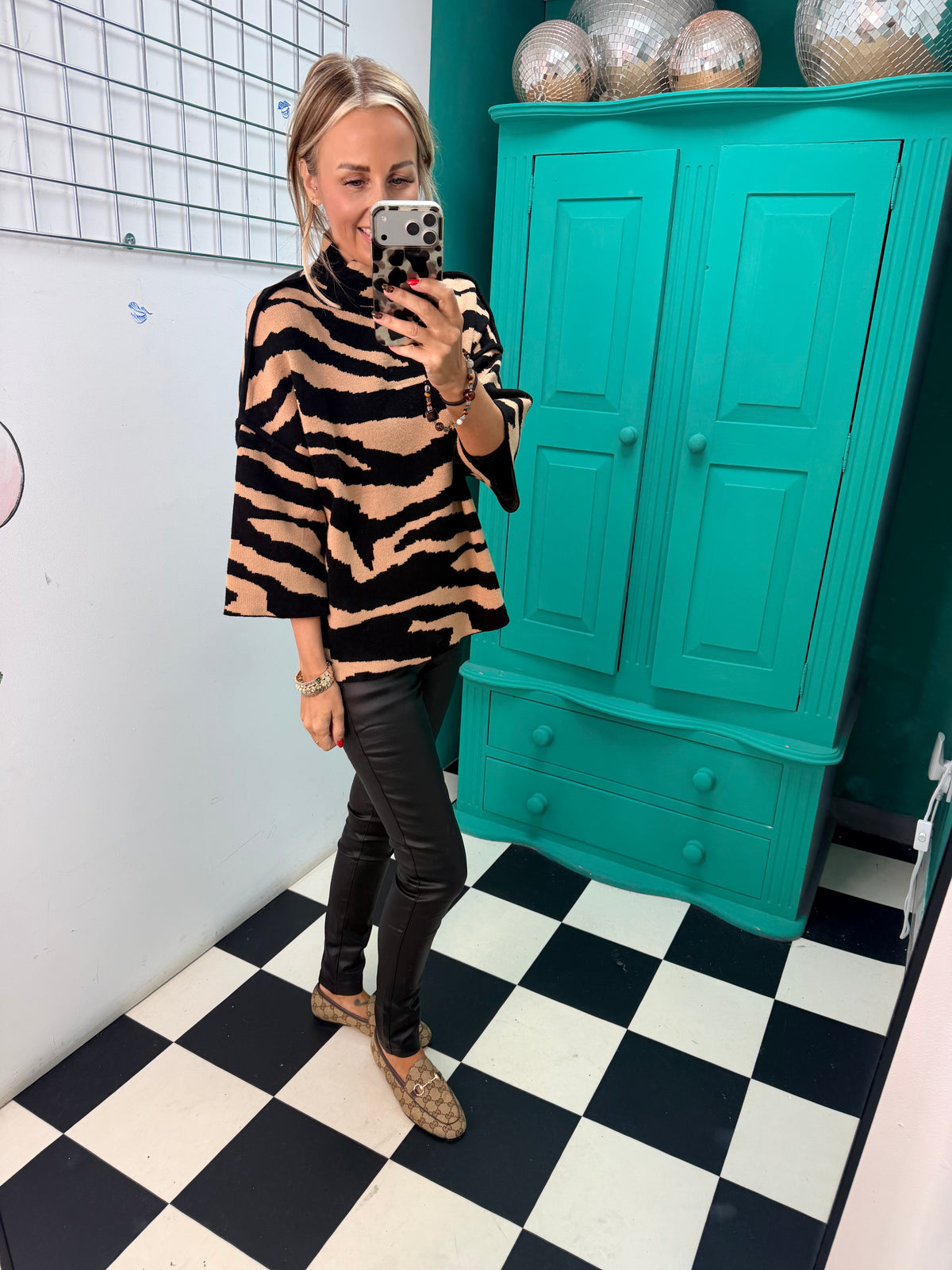 Wild Side Zebra Jumper Black/Tan