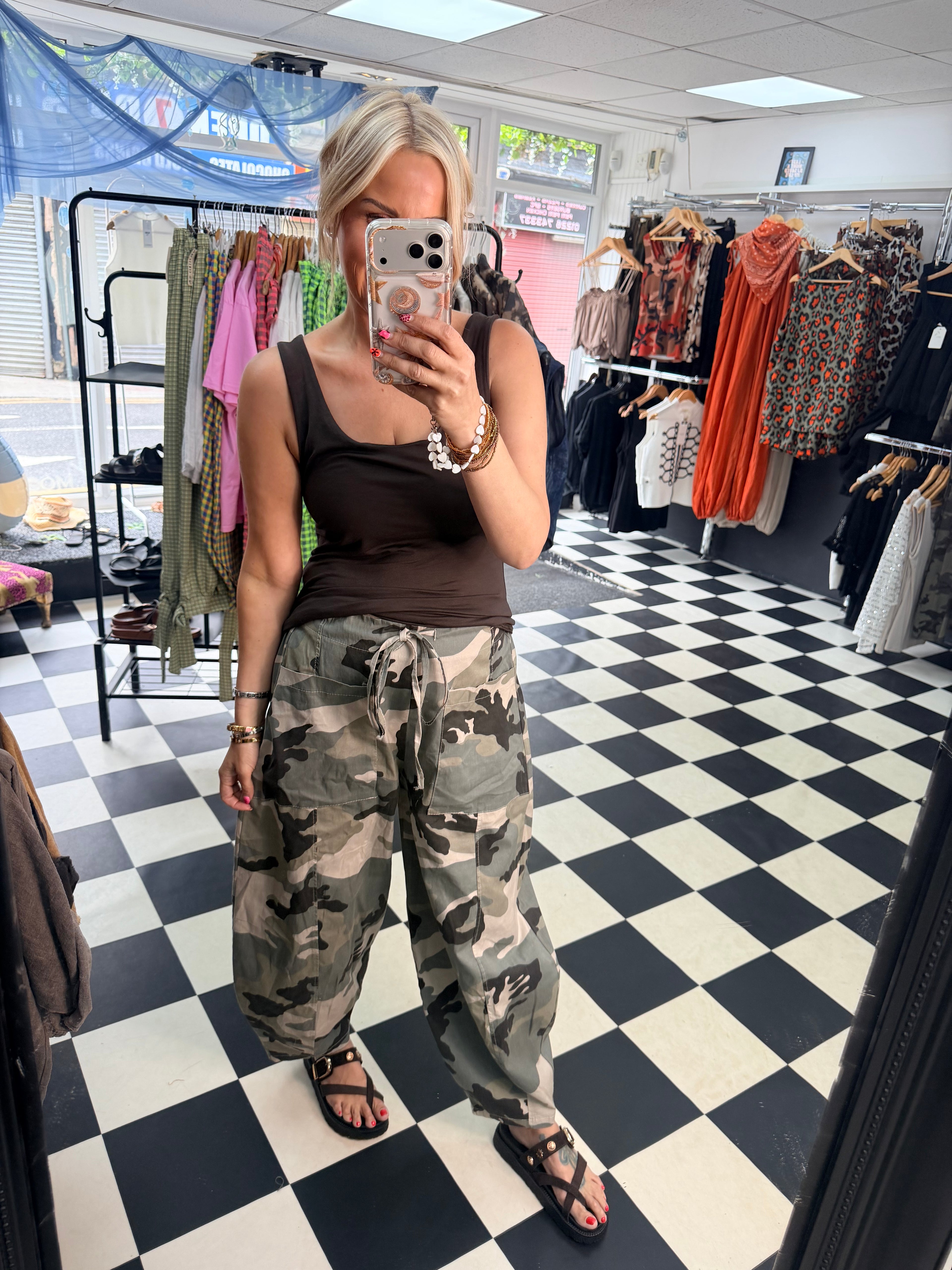 Camo Barrel leg trousers khaki