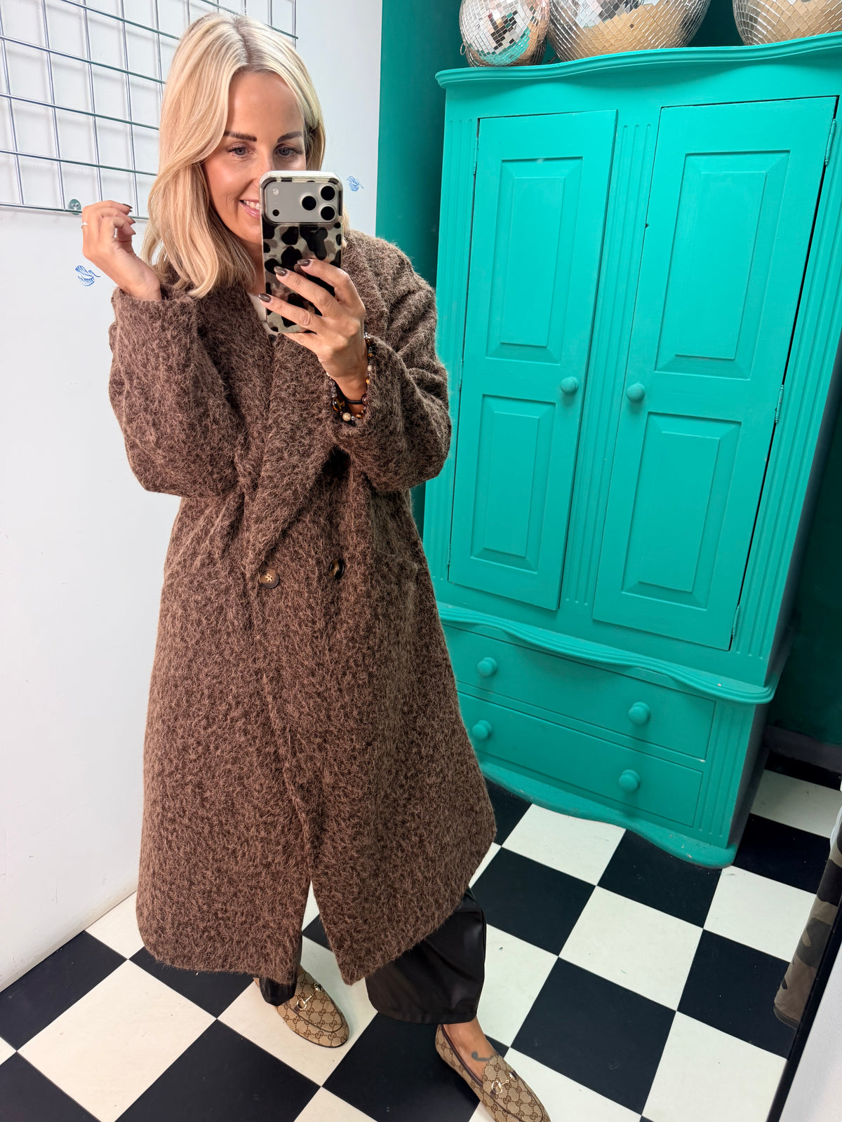 Oversized cosy knit coat - chocolate