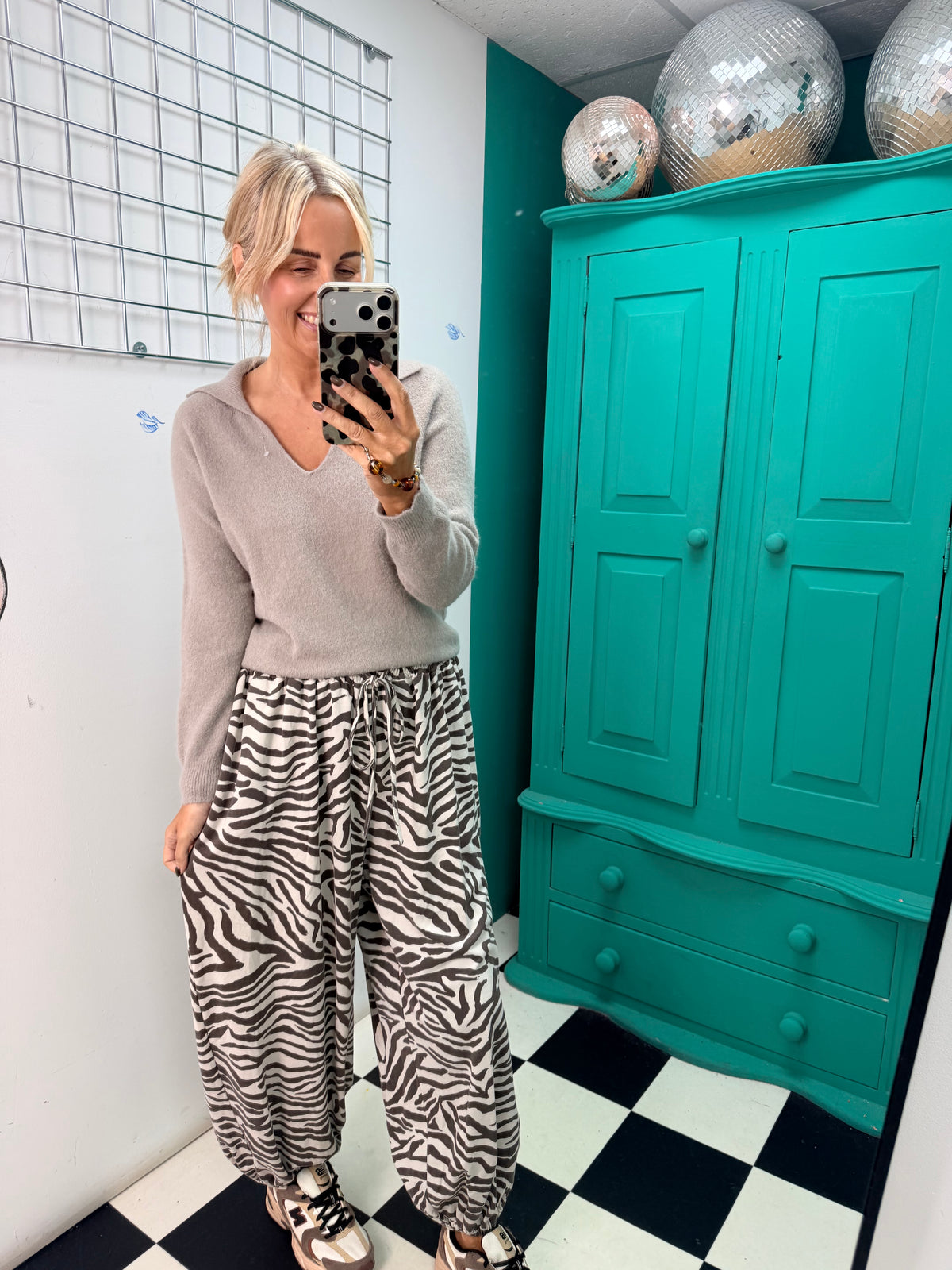 V neck collared jumper - Mushroom