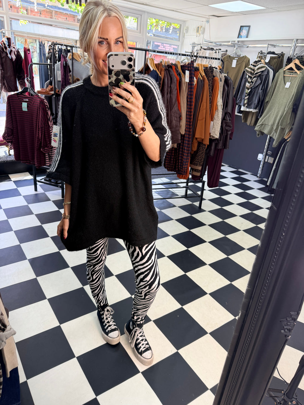 Stripe Shoulder Jumper Black