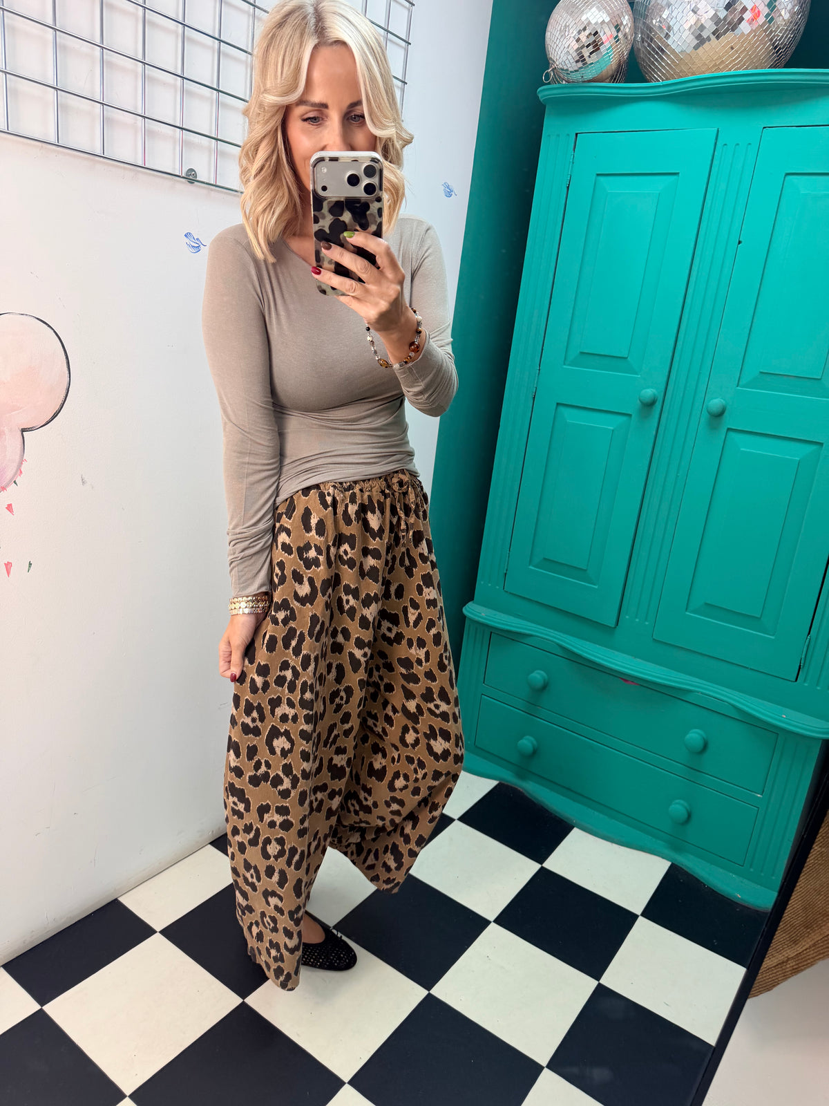 Leopard wide barrel trousers - Camel