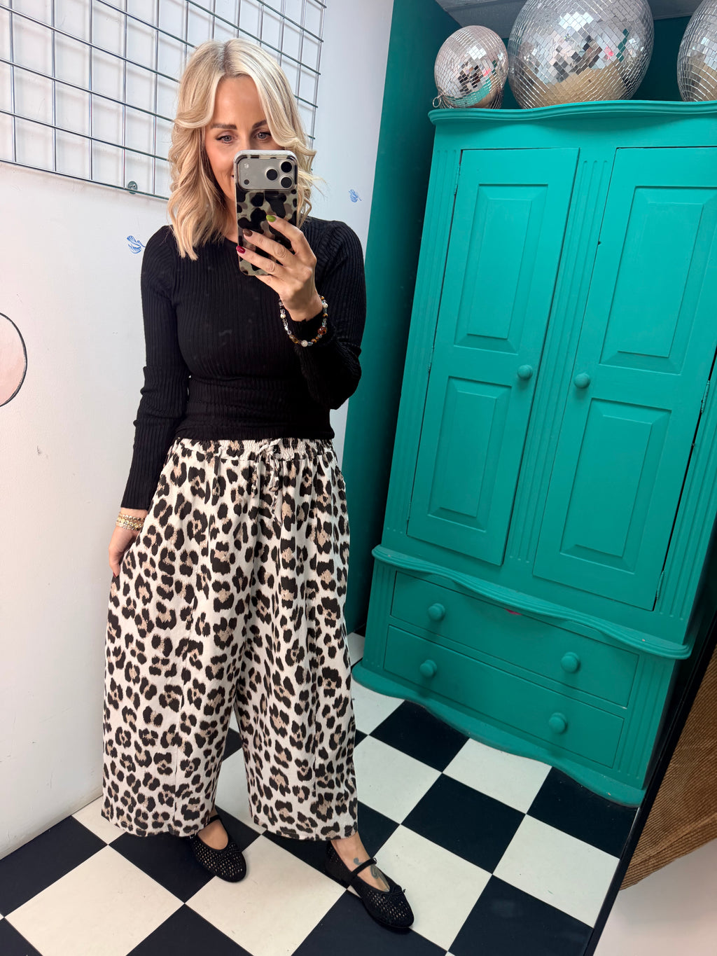 Leopard wide barrel trousers - Cream