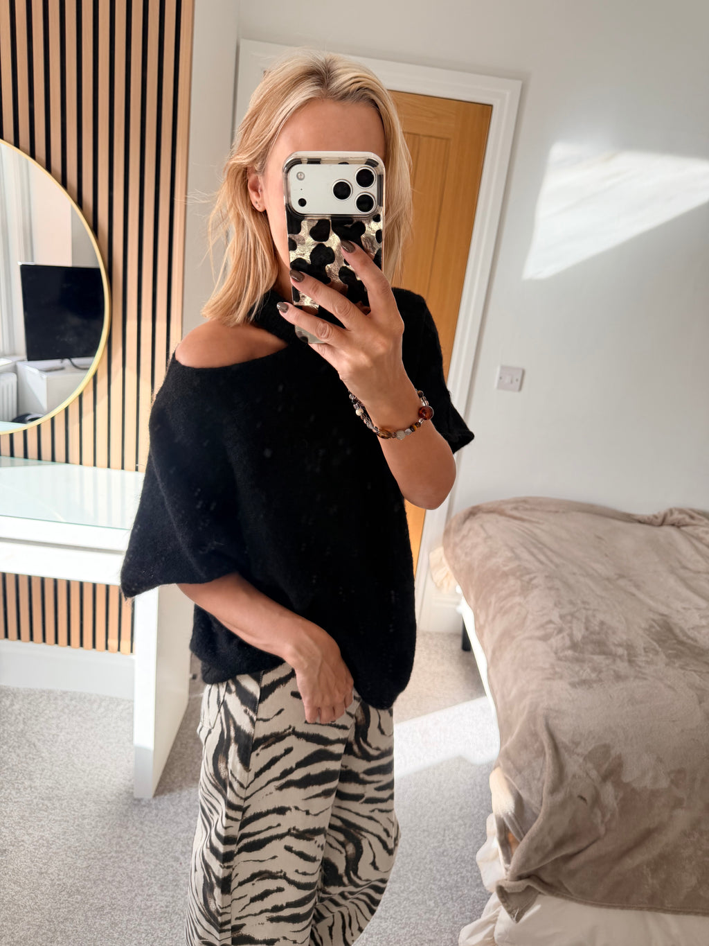 Slash Neck Jumper Black Short Sleeve