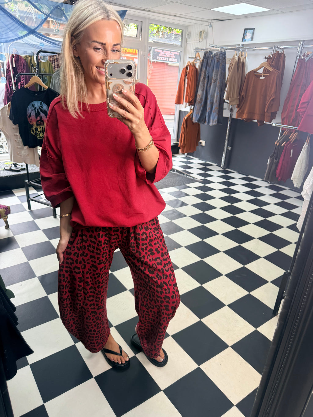 Leopard Barrel jogger Red