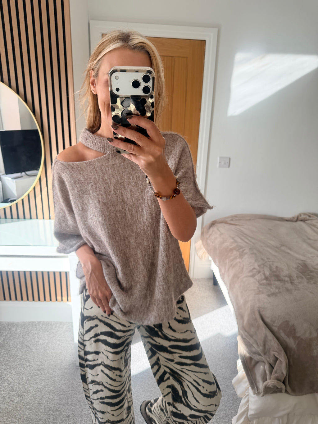 Slash Neck Jumper Oatmeal Short Sleeve