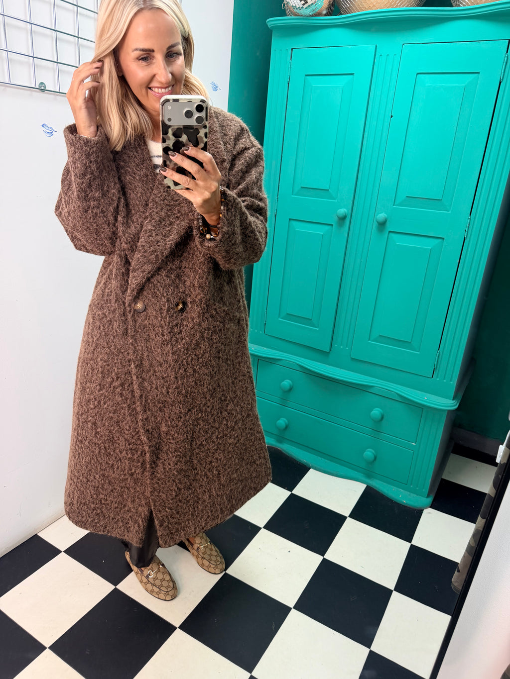Oversized cosy knit coat - chocolate