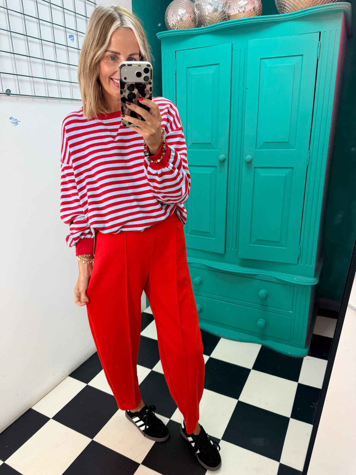 Classy Jogger Red