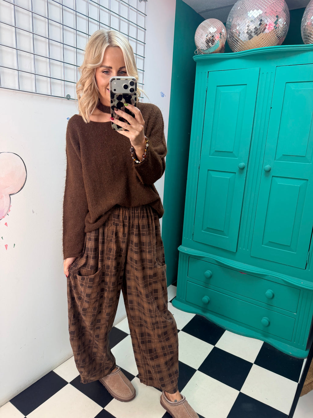 Barrel leg check trousers - Chocolate