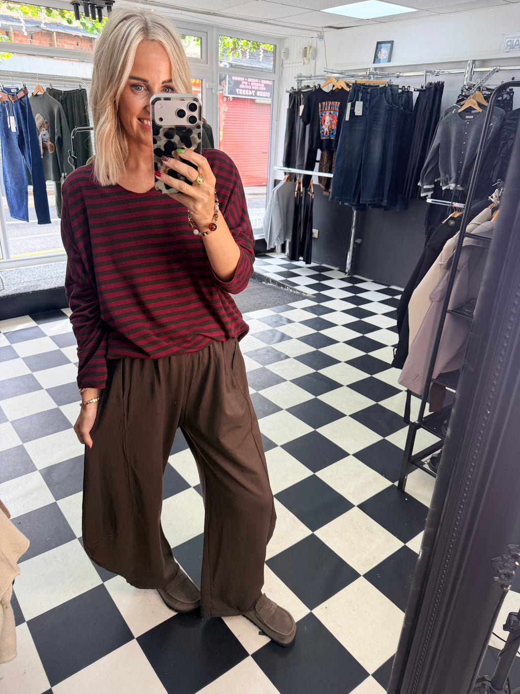 Basic Stripe - Wine and Chocolate
