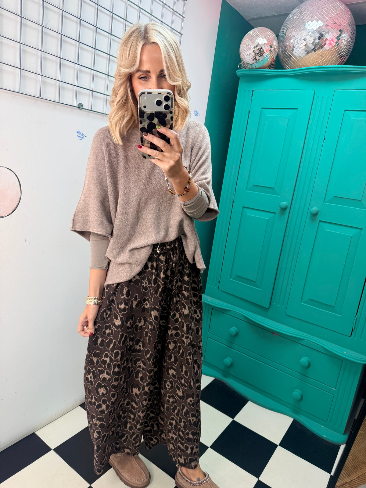 Katie Jumper - Taupe