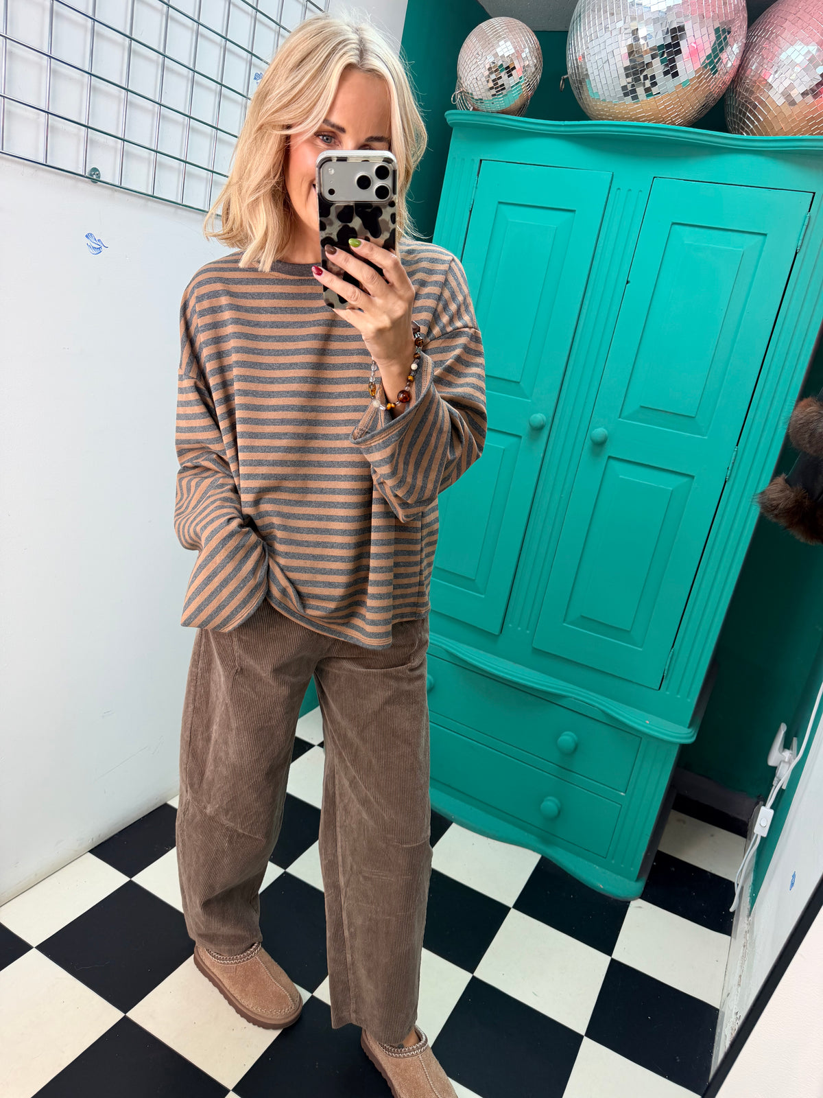 The cosy stripe - Grey and Tan