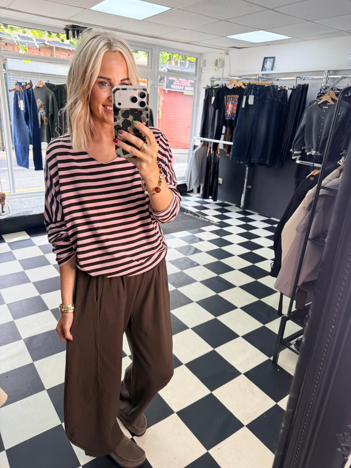 Basic Stripe - Pink and Chocolate