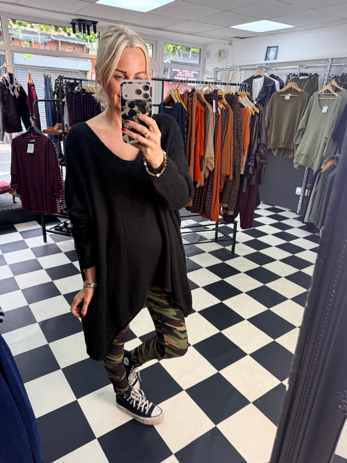 Over Sized Chunky Knit Black