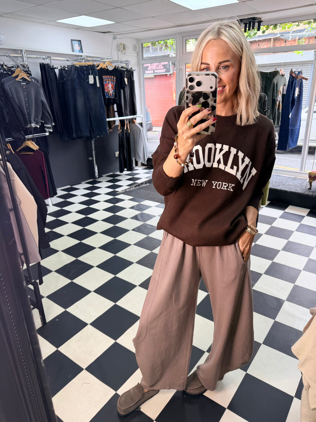 Brooklyn NY jumper - Chocolate
