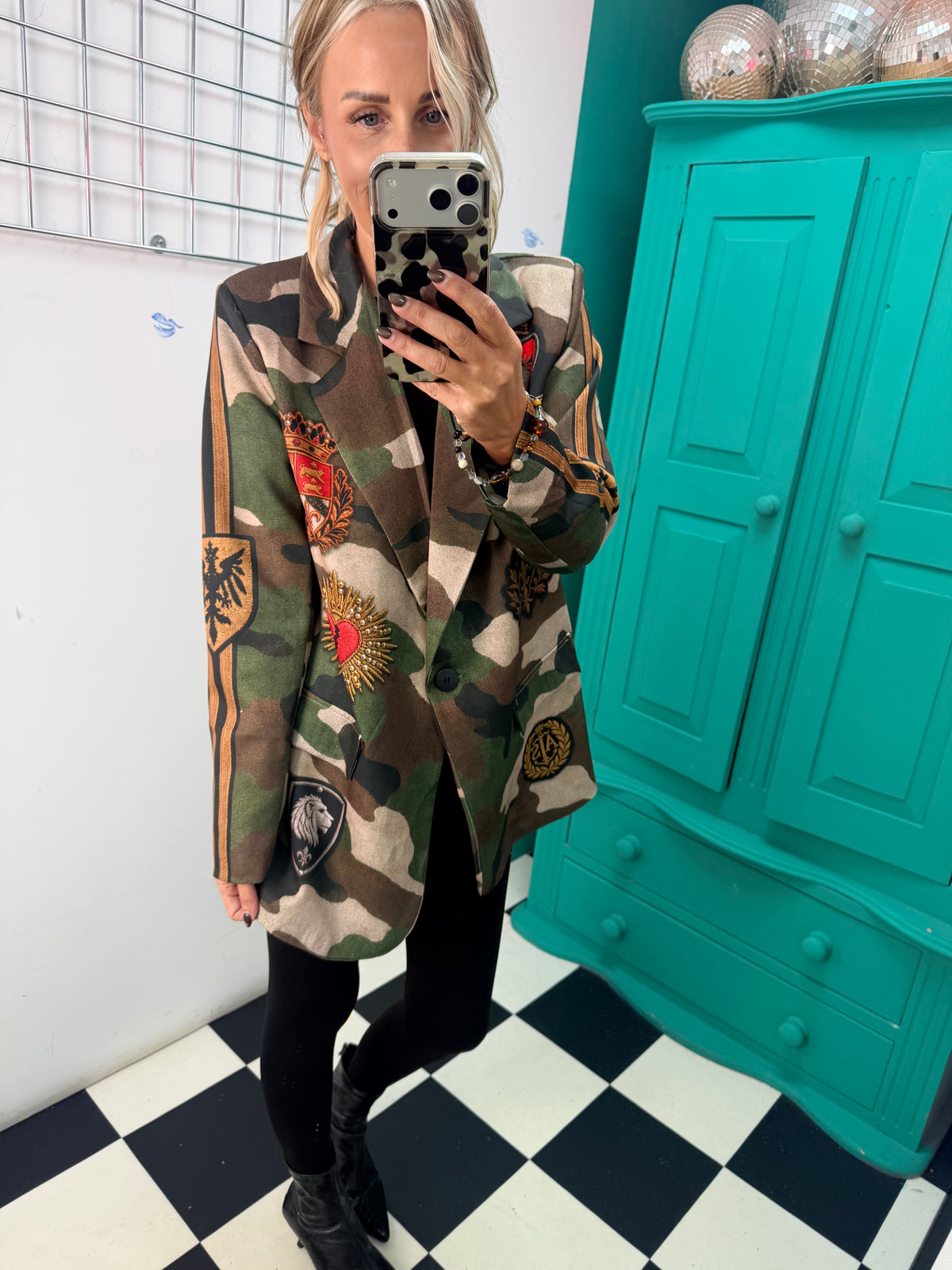 Royal Rebel Camo Blazer ✌️