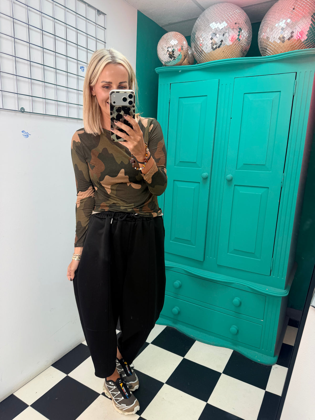 Cora Carrot Leg Joggers Black
