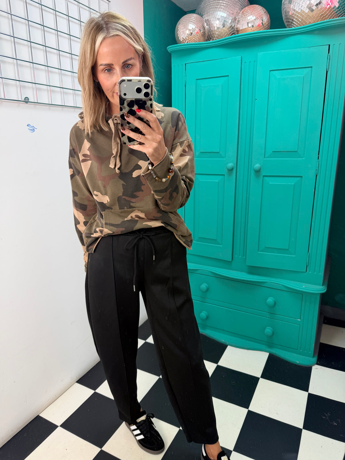 Classy Jogger Black