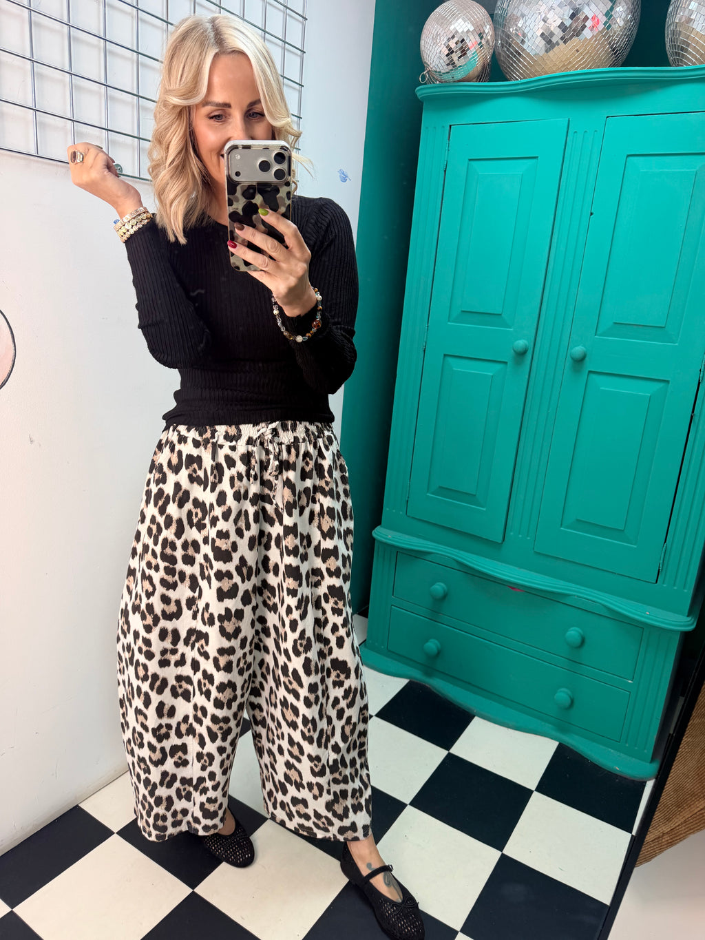 Leopard wide barrel trousers - Cream