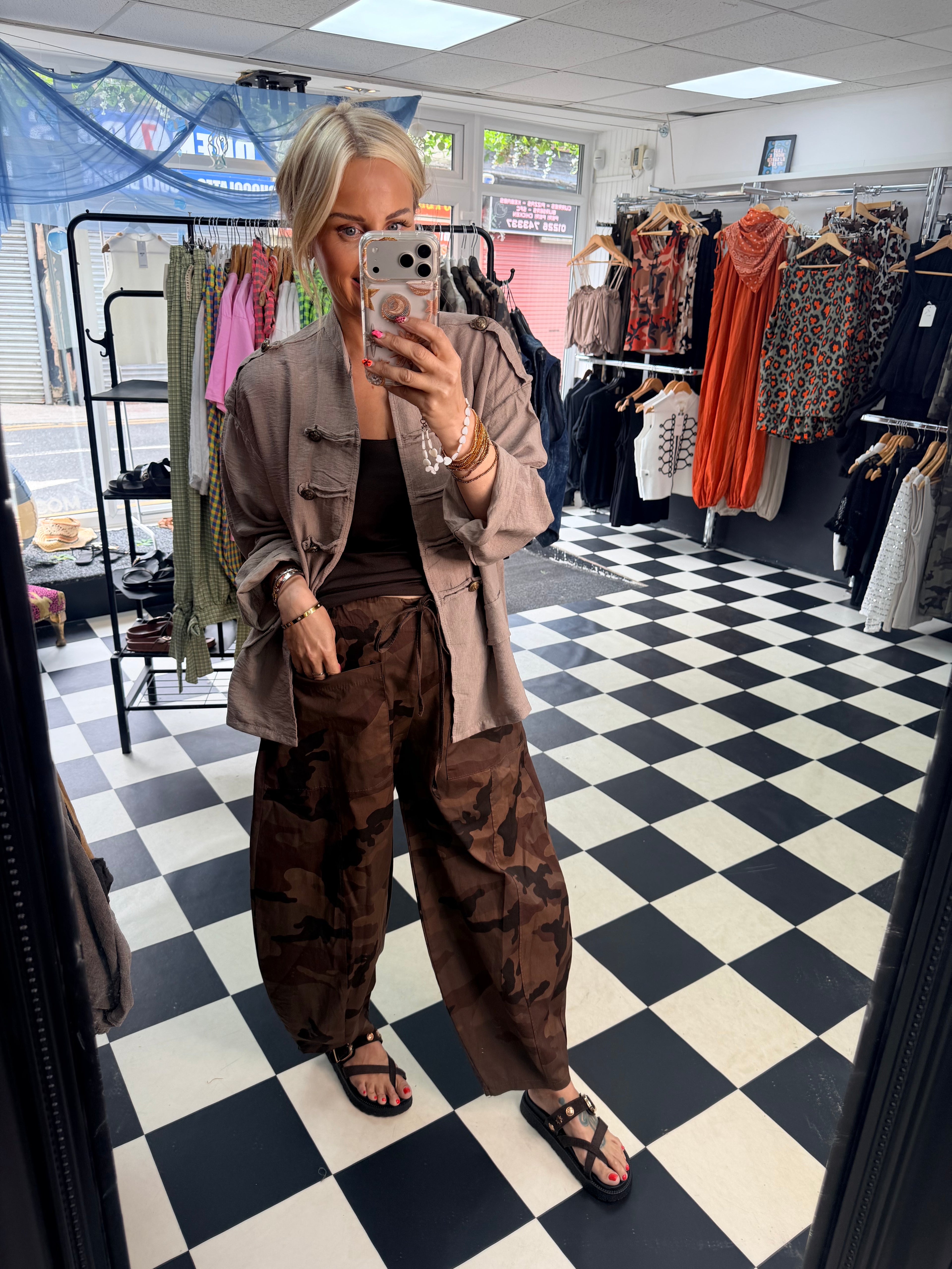 Camo Barrel leg trousers Chocolate
