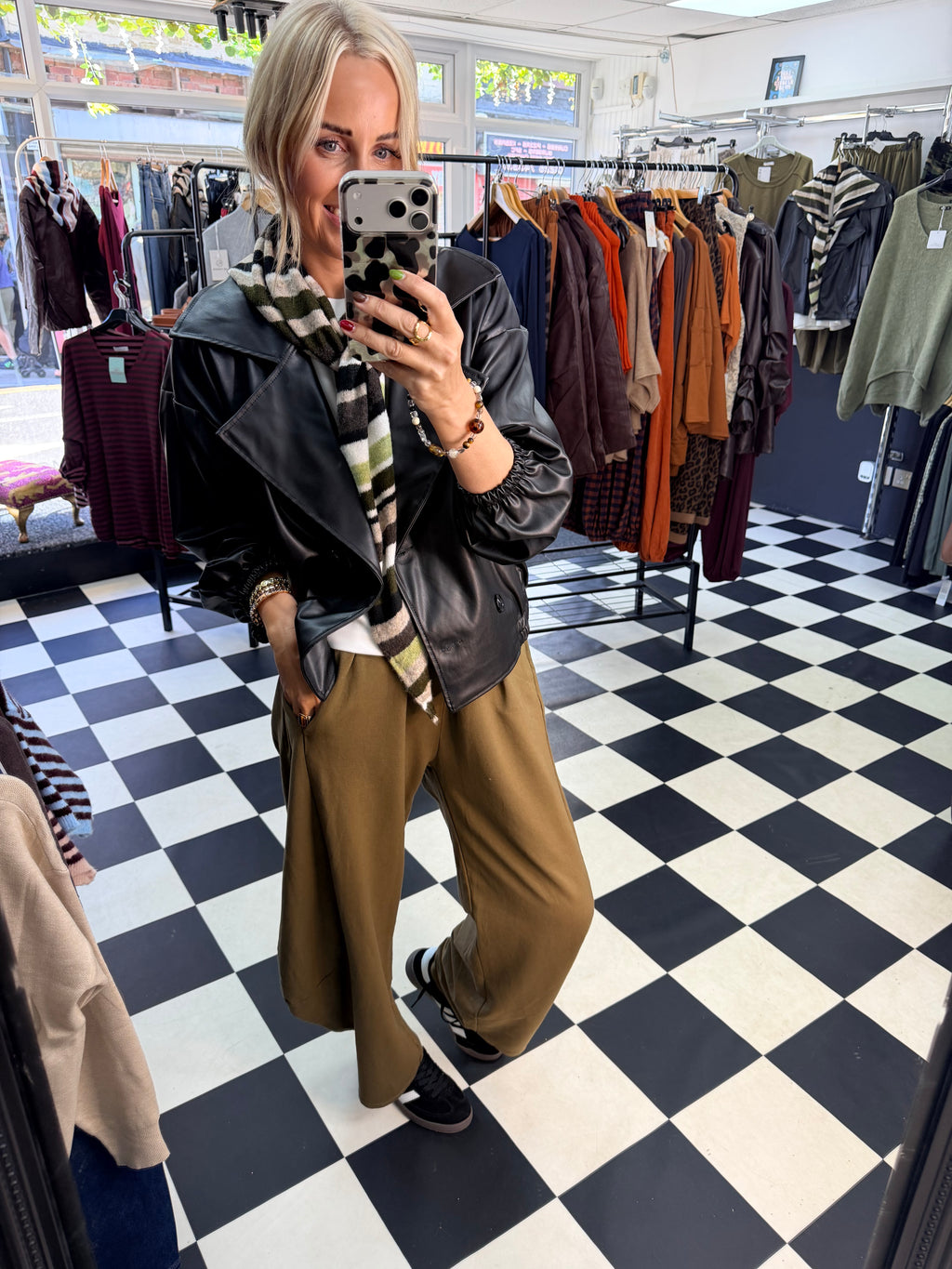 Barrel leg Joggers - Khaki