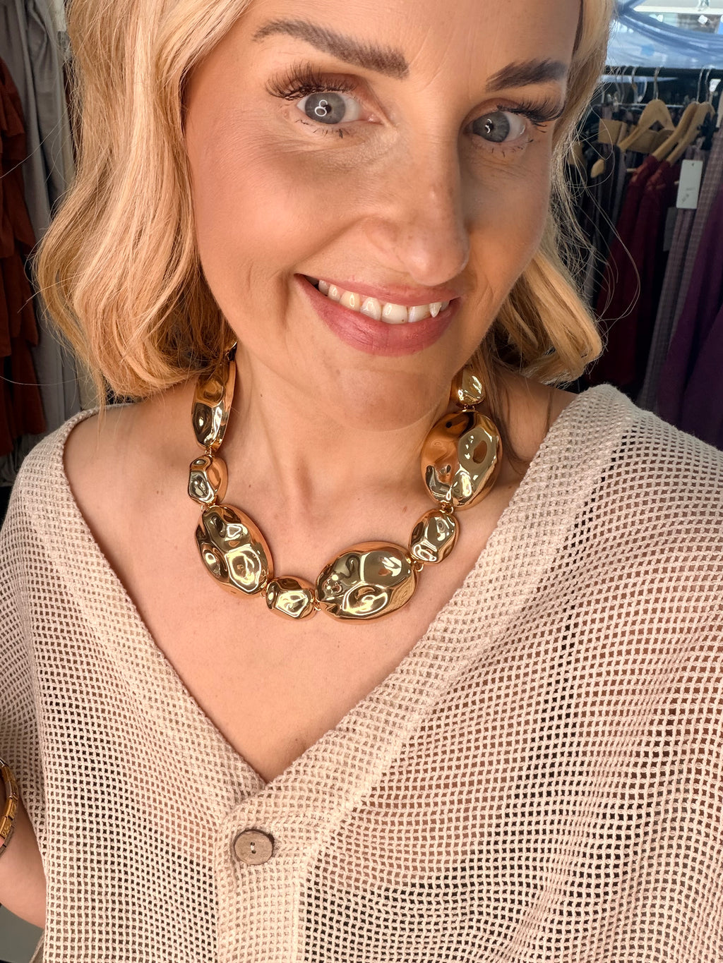 Chunky gold necklace