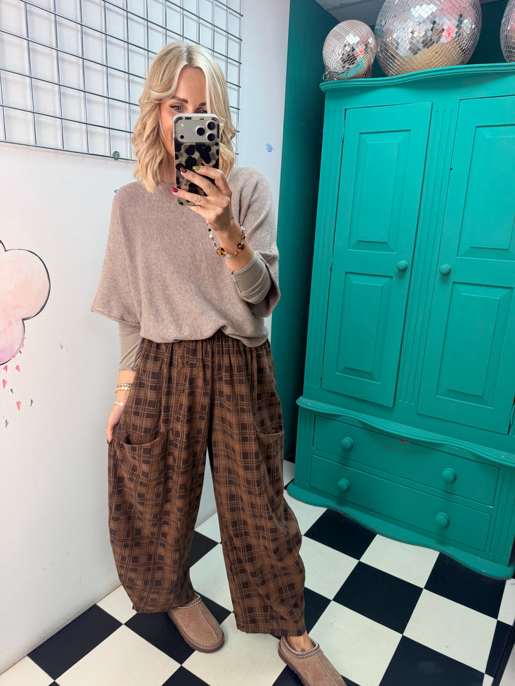 Barrel leg check trousers - Chocolate