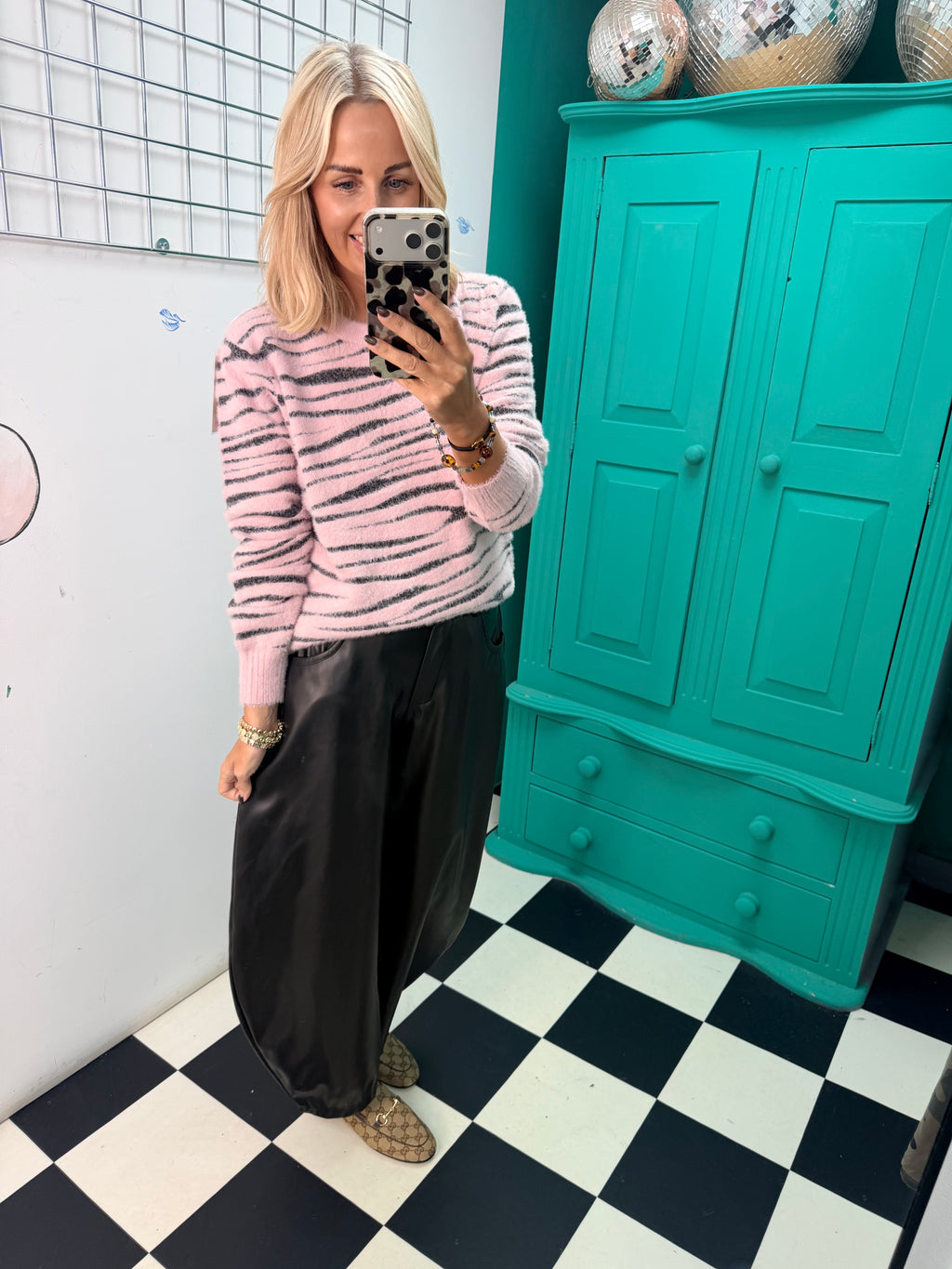 Soft touch Zebra jumper Pink Special buy