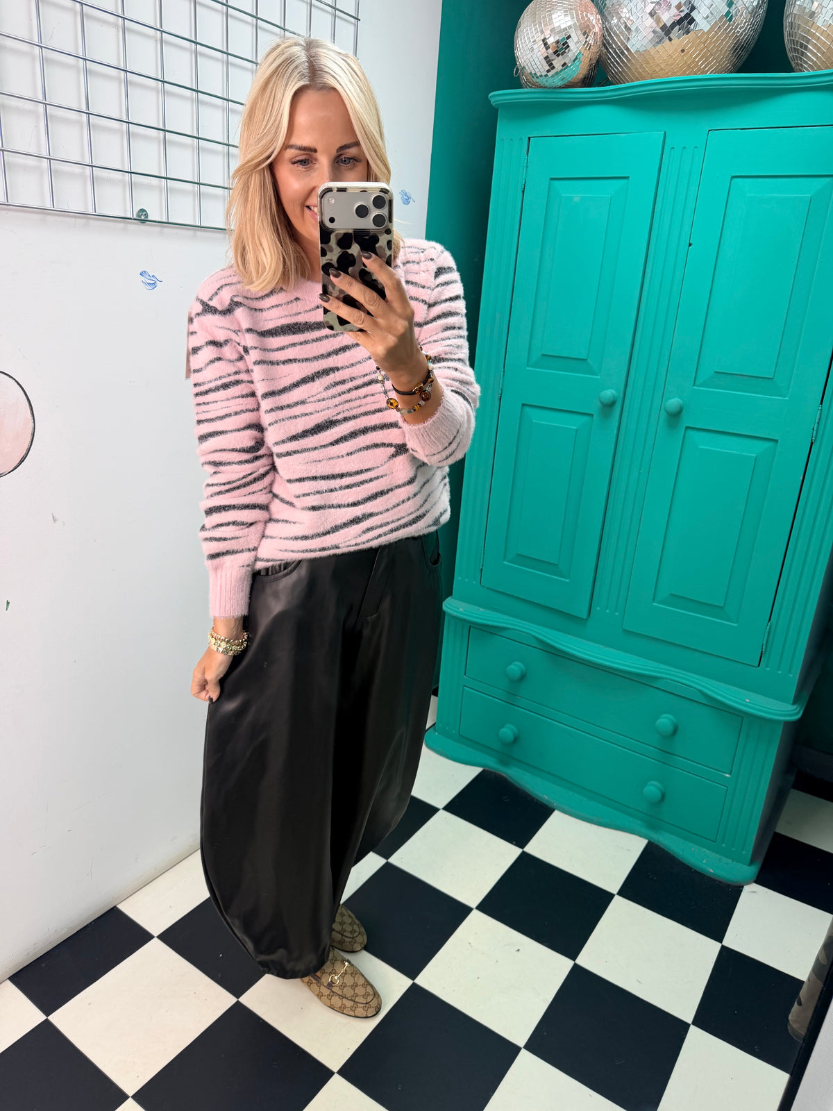 Soft touch Zebra jumper Pink Special buy