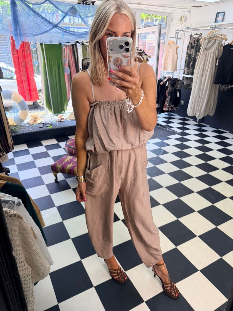 Tulip Trousers Taupe