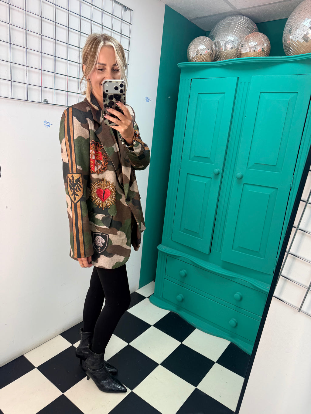 Royal Rebel Camo Blazer ✌️