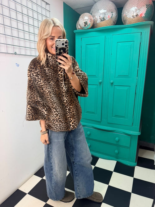 Animal Cropped Sleeve Faux Fur