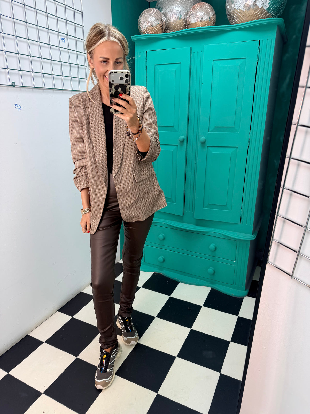 Check Please Blazer Taupe