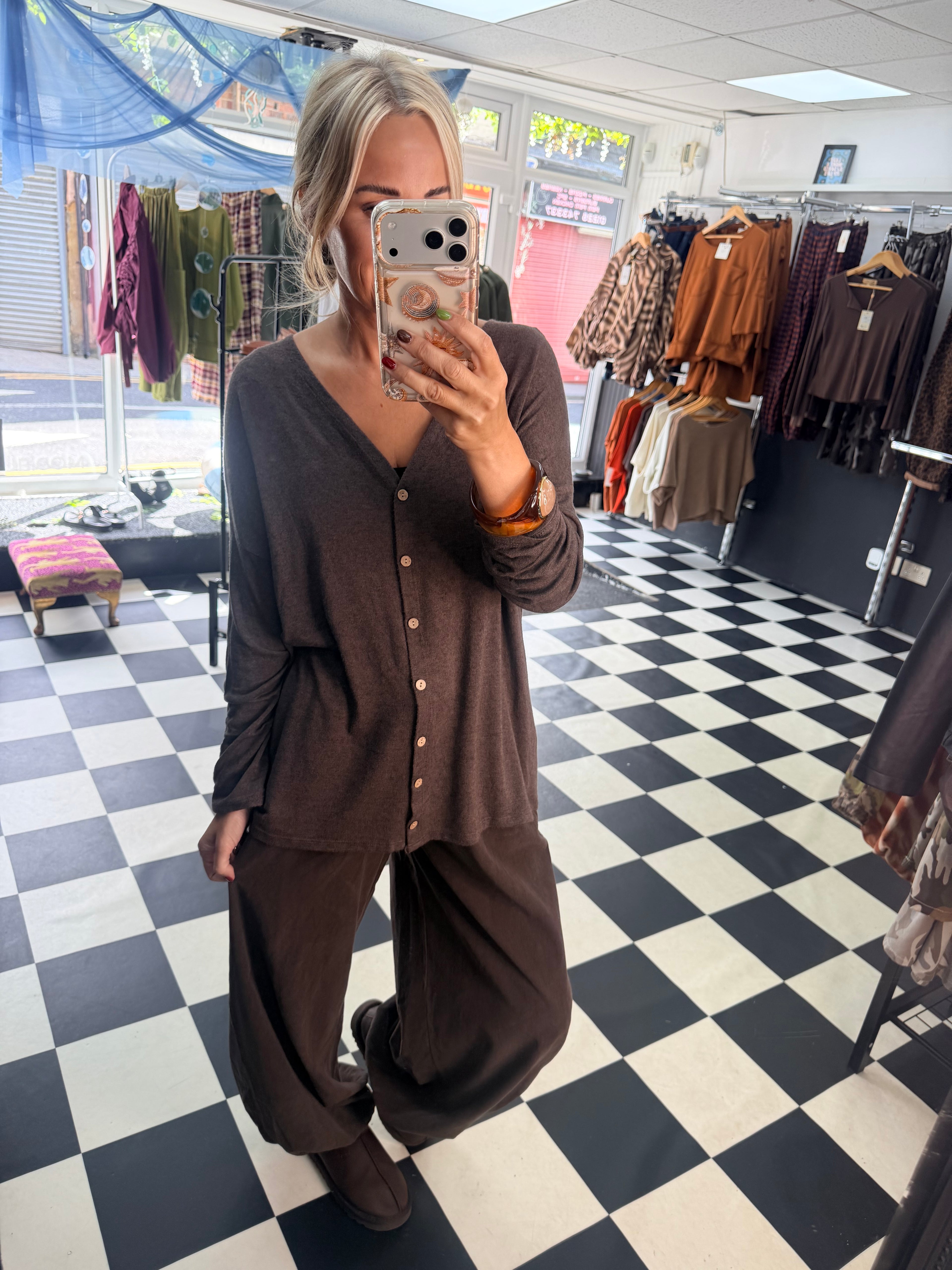 V Neck Cardigan Chocolate