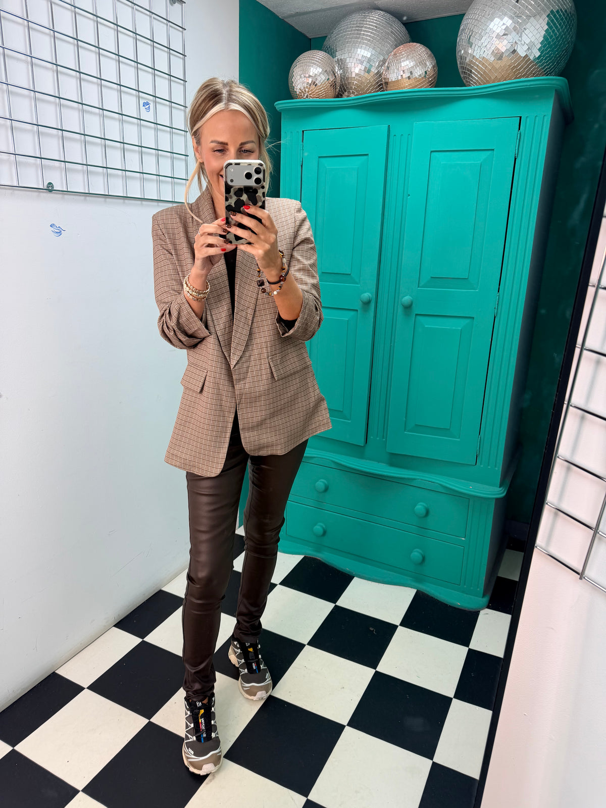 Check Please Blazer Taupe