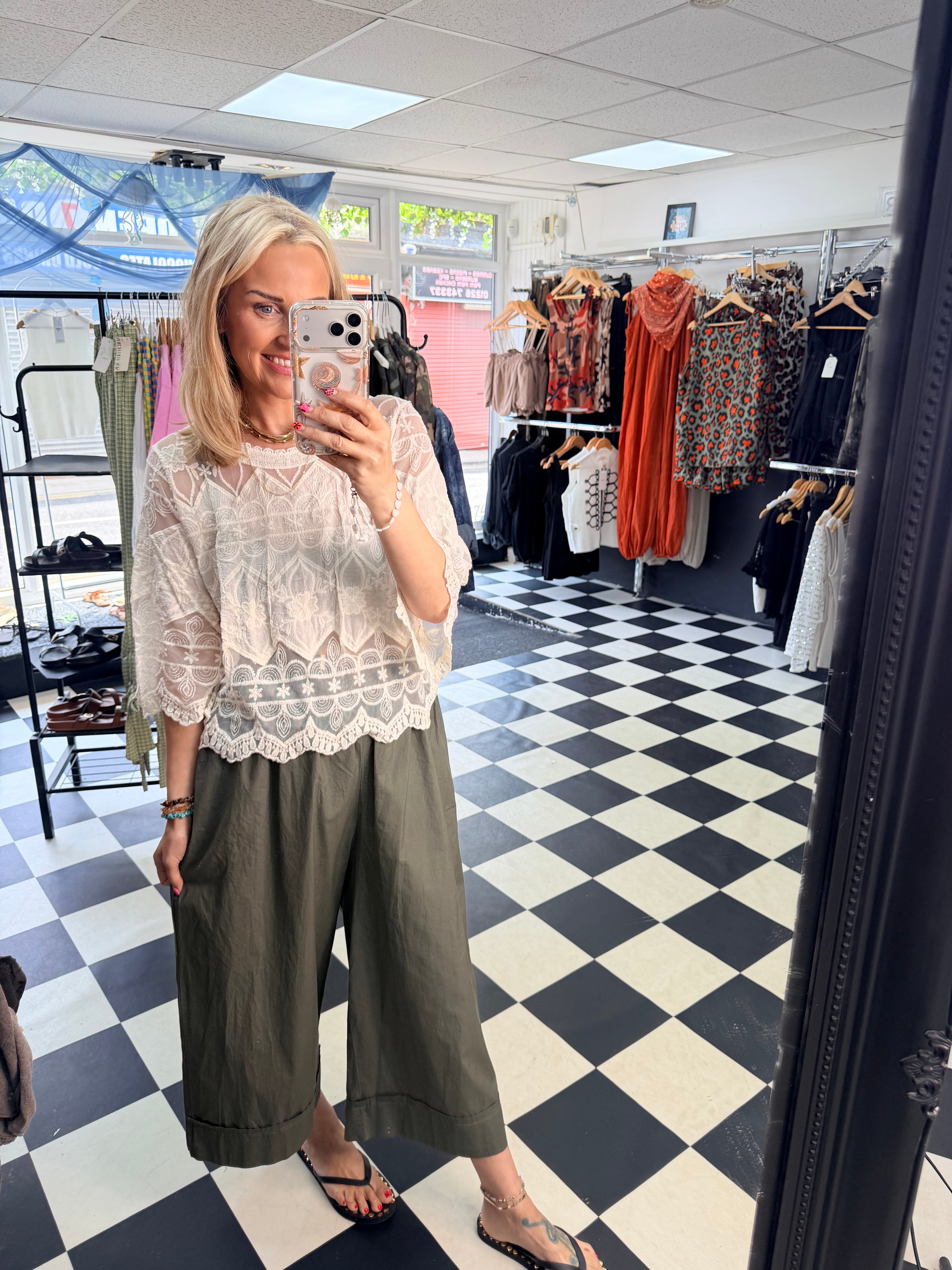 Flora top Cream
