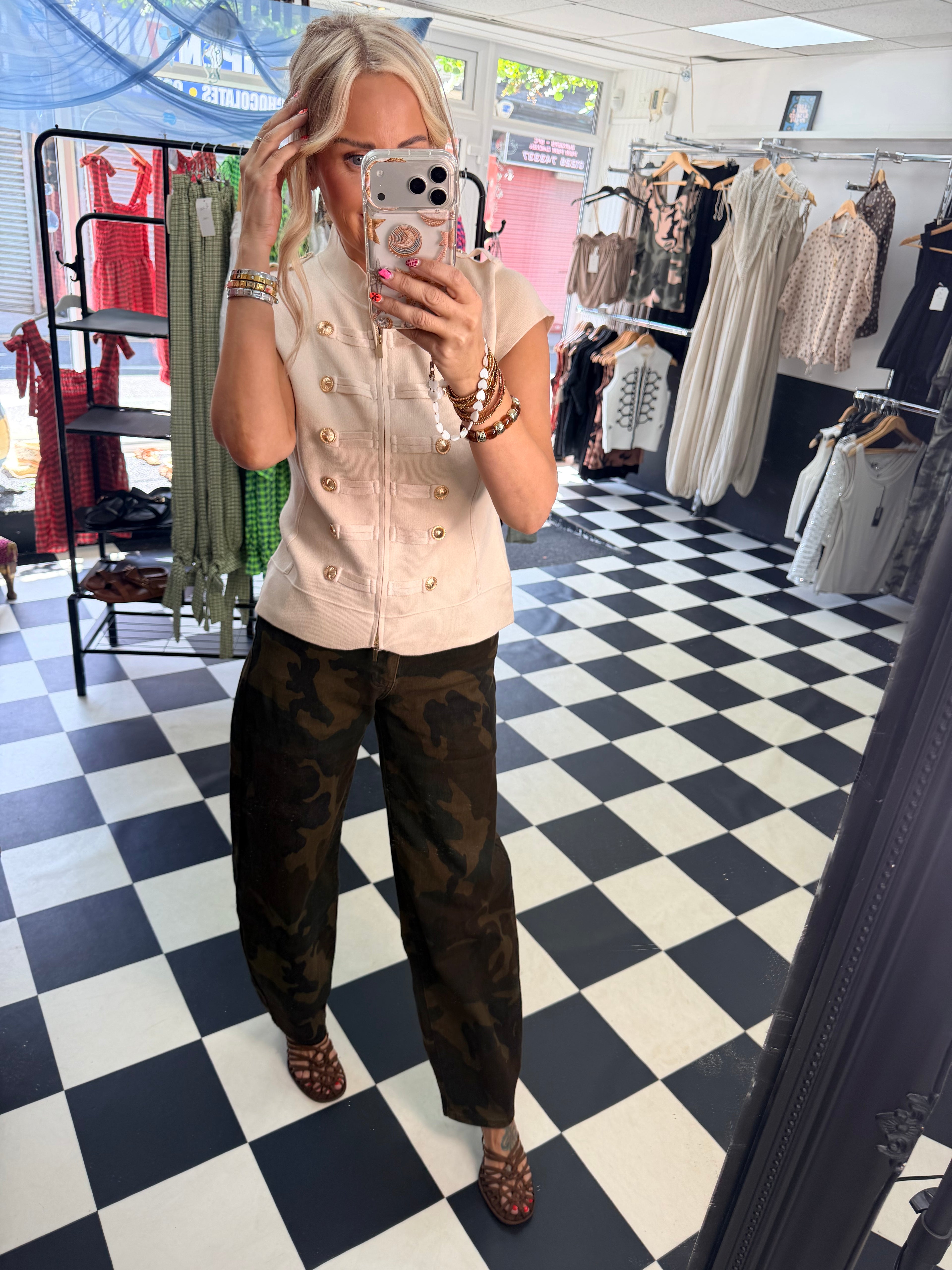 Cargo Barrel Leg jeans
