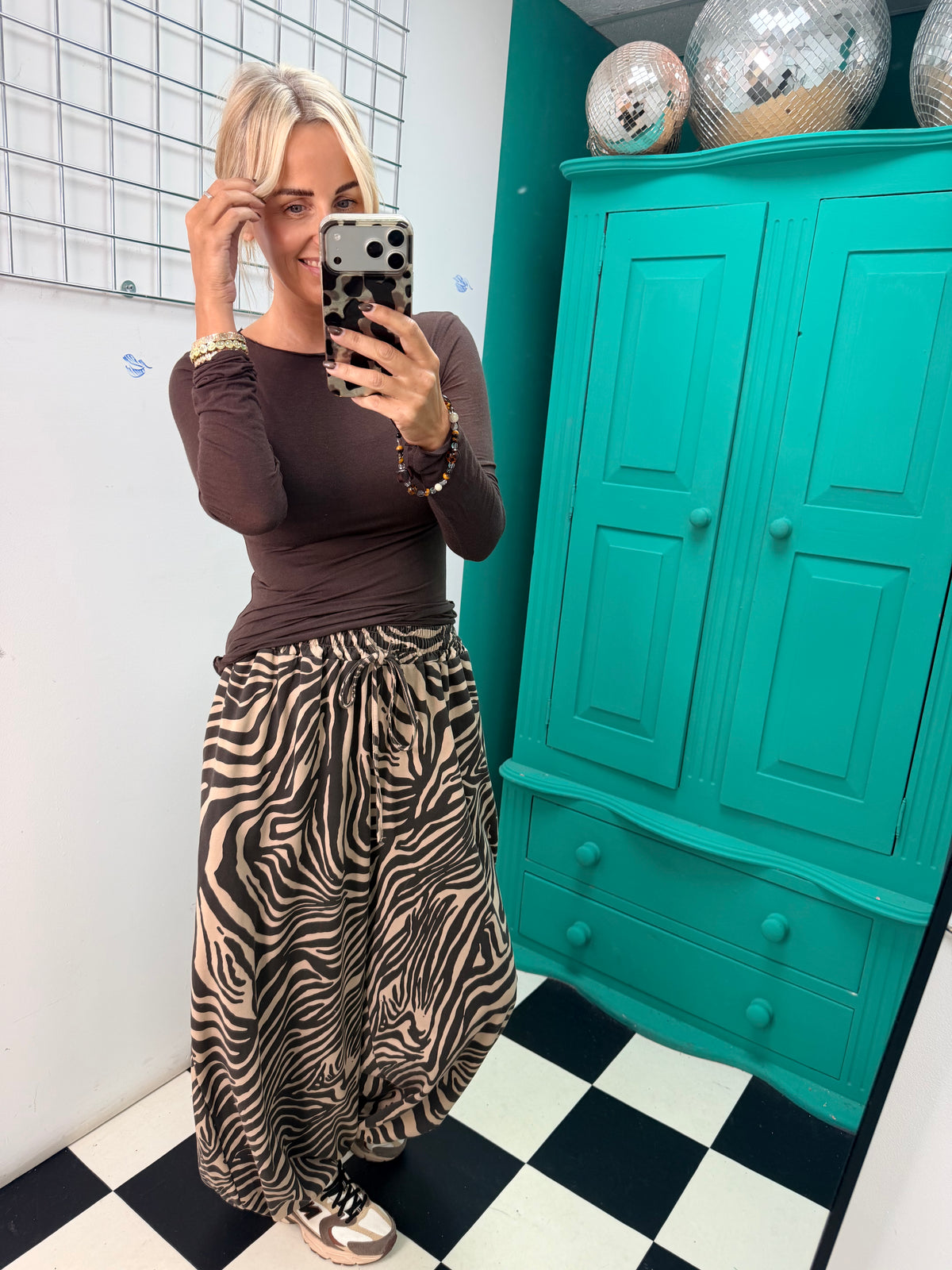 Zebra Balloon Joggers - Tan